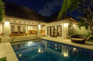 B Villa + Pool Seminyak Dış mekan fotoğraf